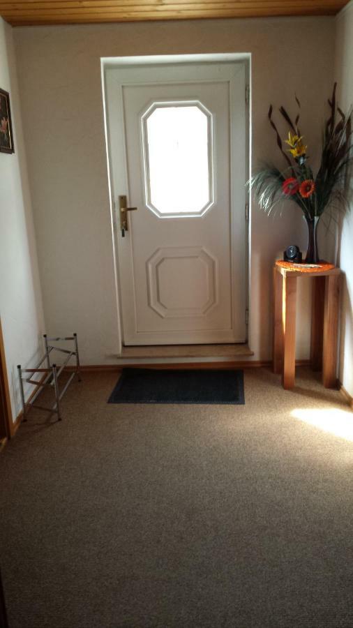 Ferienwohnung Baur Tussenhausen エクステリア 写真