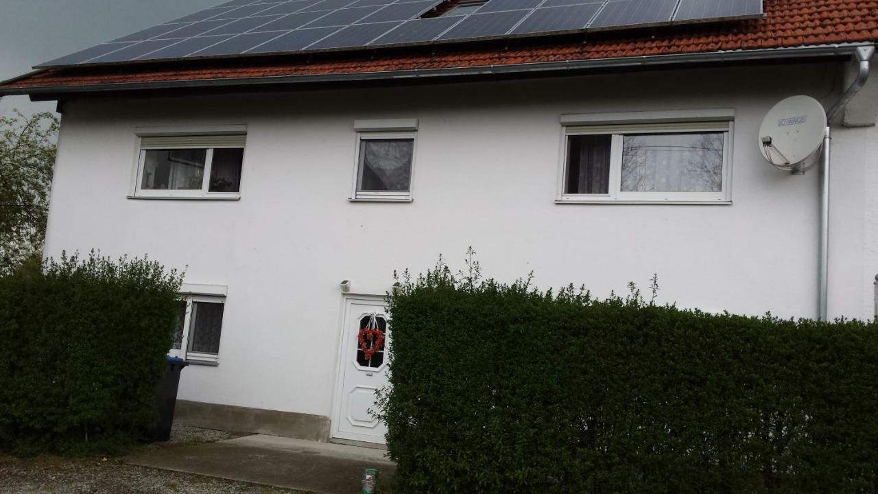Ferienwohnung Baur Tussenhausen エクステリア 写真